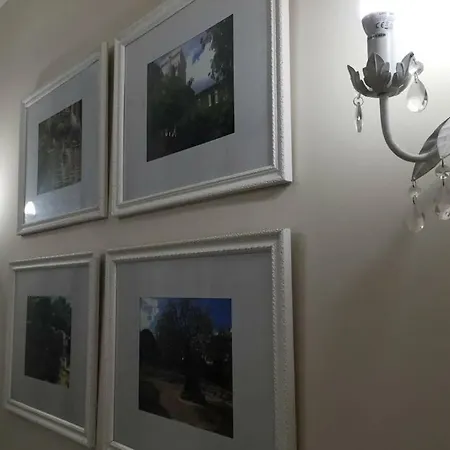 Beautiful Rue De La Croix Vieux * 니스